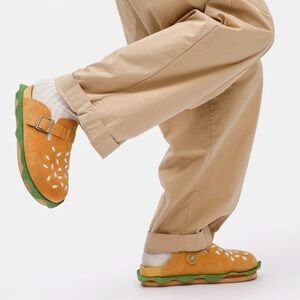 {HELLOSLIPPERS} Burger Slippers